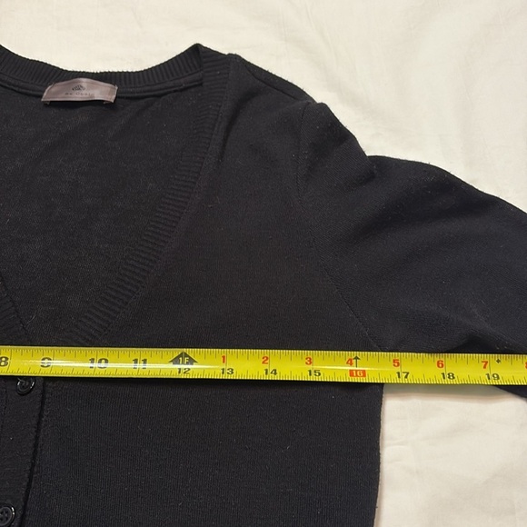 Be Cool Brand Ladies Black 3/4 Length Sleeves Cardigan with Pockets. Small - Picture 7 of 9